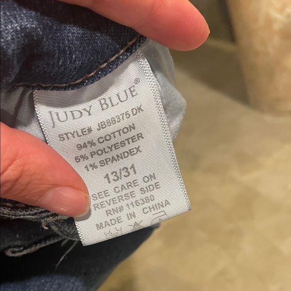 Womens Judy Blue Cropped Straight Leg Raw Hem Jeans - Picture 6 of 6